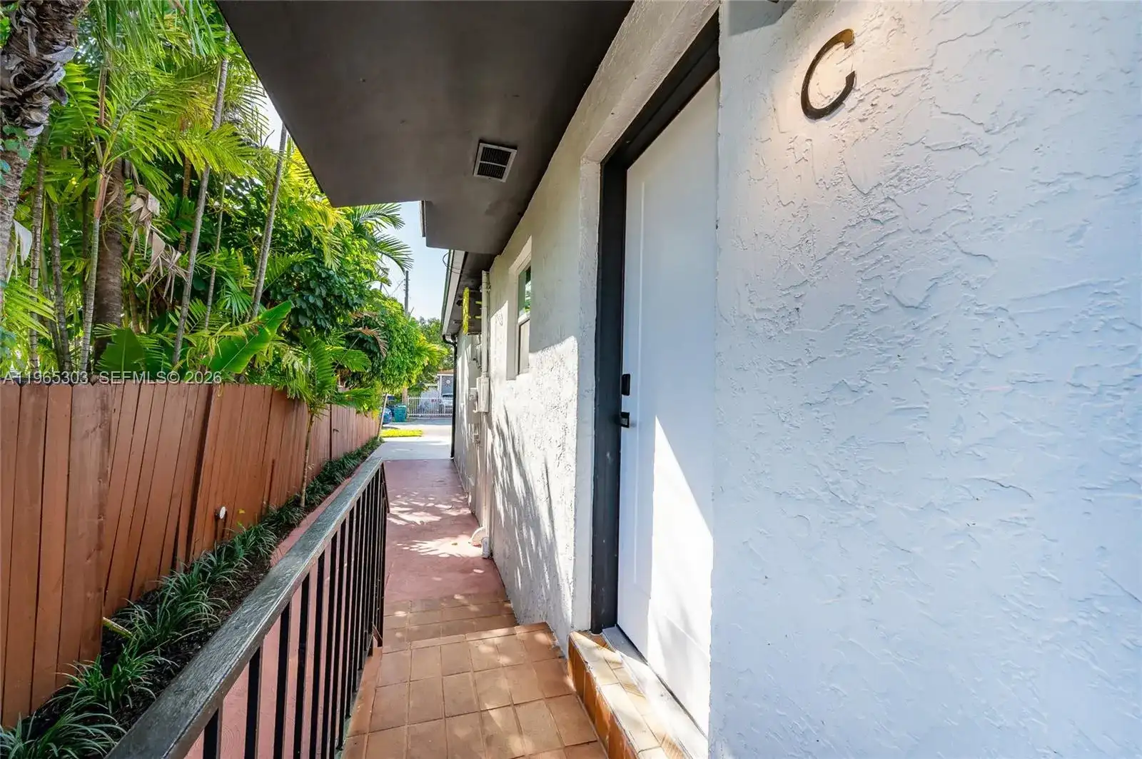 3321 NW 19th Ter # C, Miami FL 33125 photo 3
