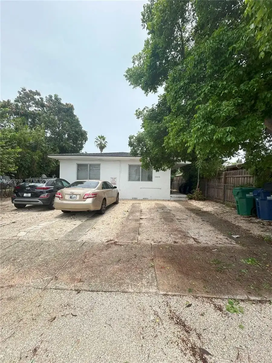 1220-1222 NE 110th Ter, Miami FL 33161