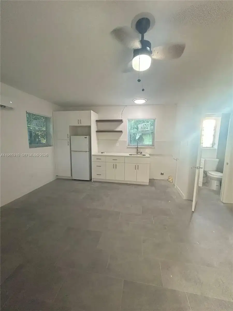 1220-1222 NE 110th Ter, Miami FL 33161 photo 3