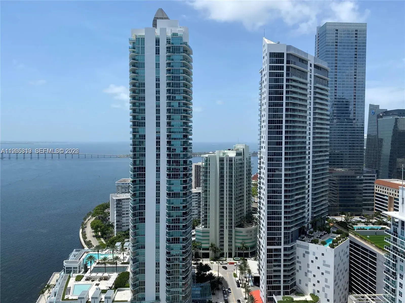 1155 Brickell Bay Dr, Miami FL 33131