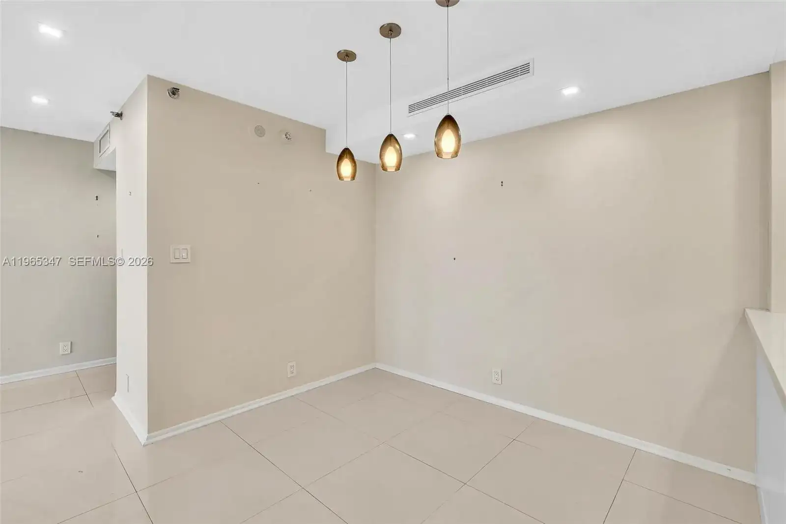 4000 Towerside Ter, Miami FL 33138 photo 3