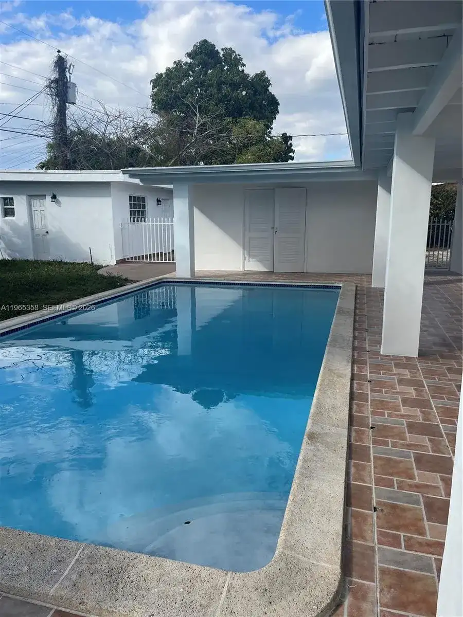 3310 SW 94th Pl, Miami FL 33165 photo 3