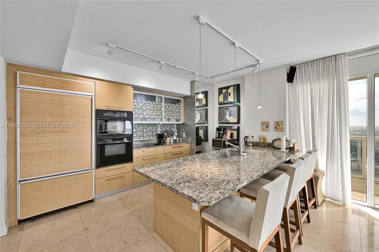 1830 S Ocean Dr # 4708, Hallandale Beach FL 33009