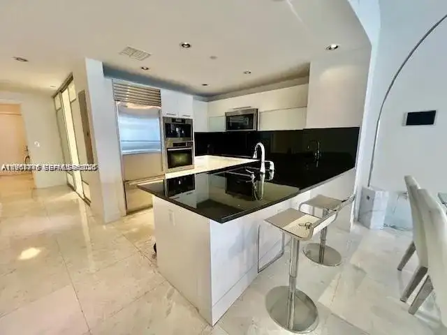 17121 Collins Ave # 1007, Sunny Isles Beach FL 33160 photo 3