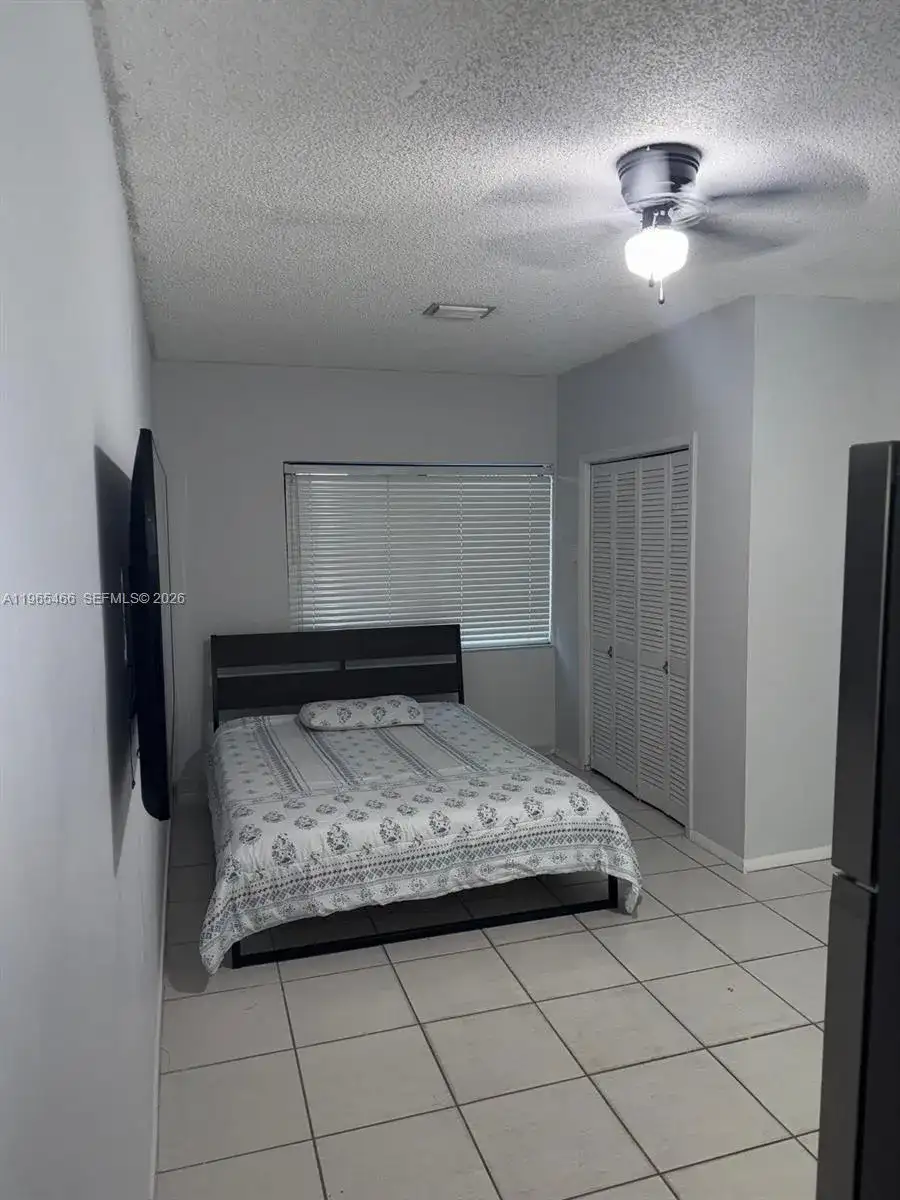 13142 SW 5th St # 0, Miami FL 33184 photo 3