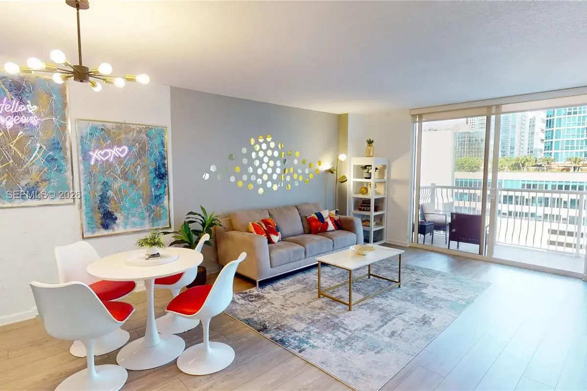1200 N Brickell Bay Dr # 2222, Miami FL 33131