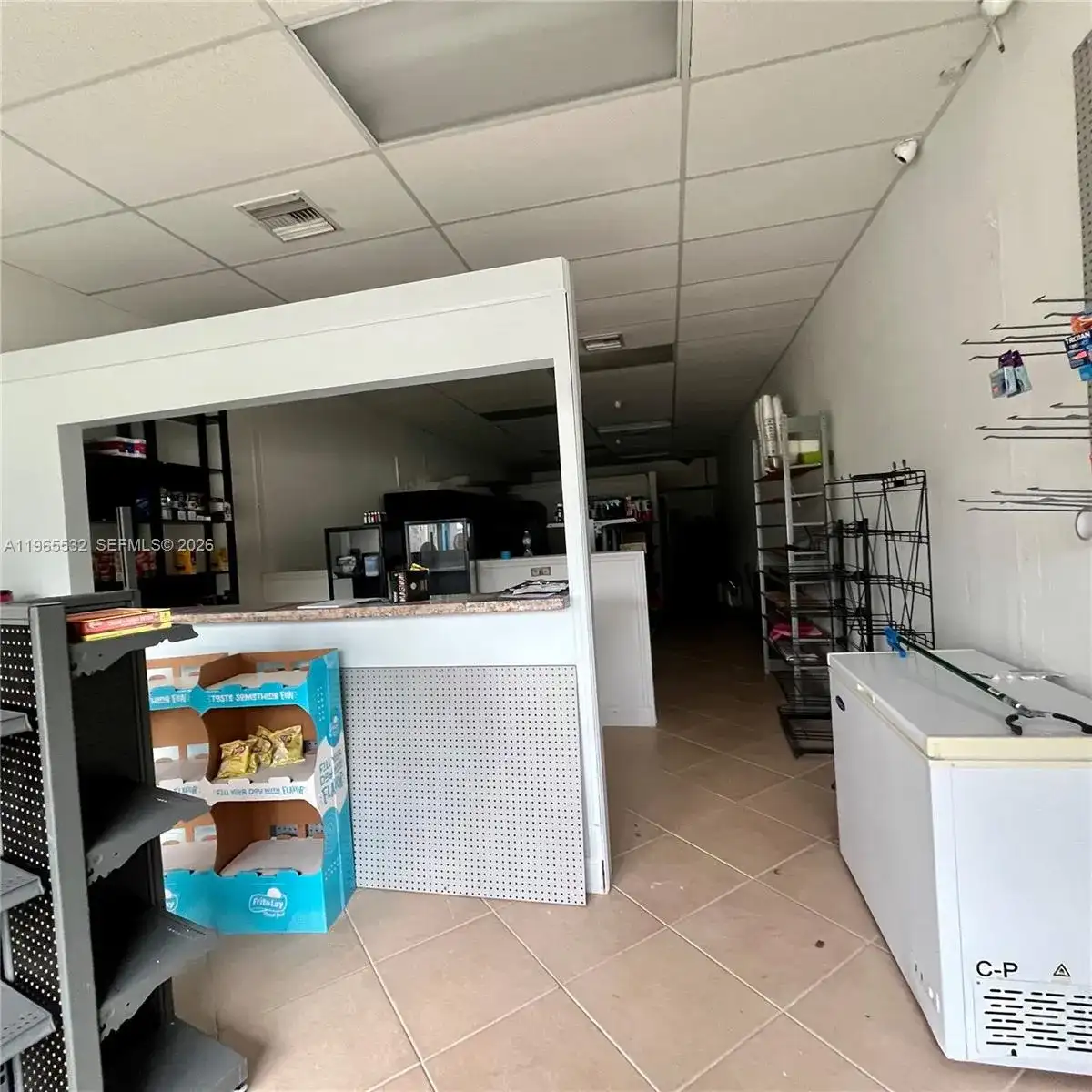 16932 NE 19th Ave, North Miami Beach FL 33162 photo 4