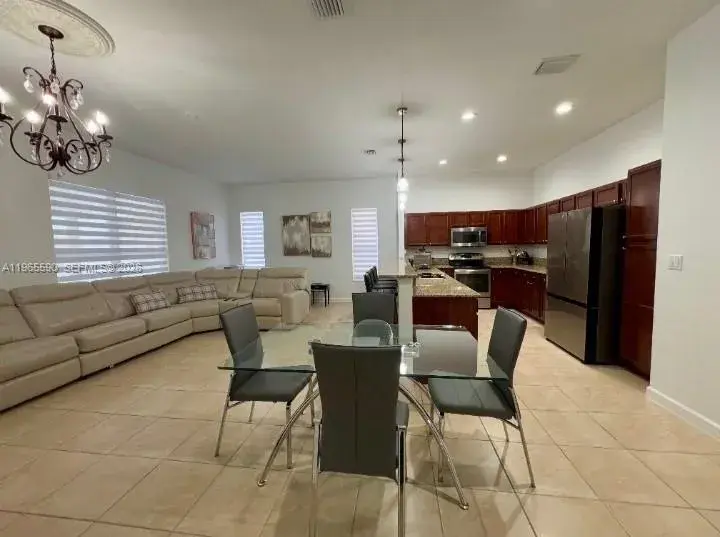 17181 SW 91st St, Miami FL 33196