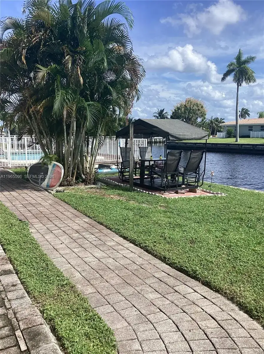 840 Pine Dr # 204, Pompano Beach FL 33060 photo 5