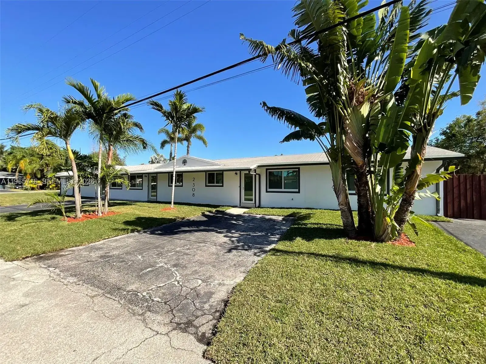 2308 NW 3rd Ave # 1, Wilton Manors FL 33311 photo 2