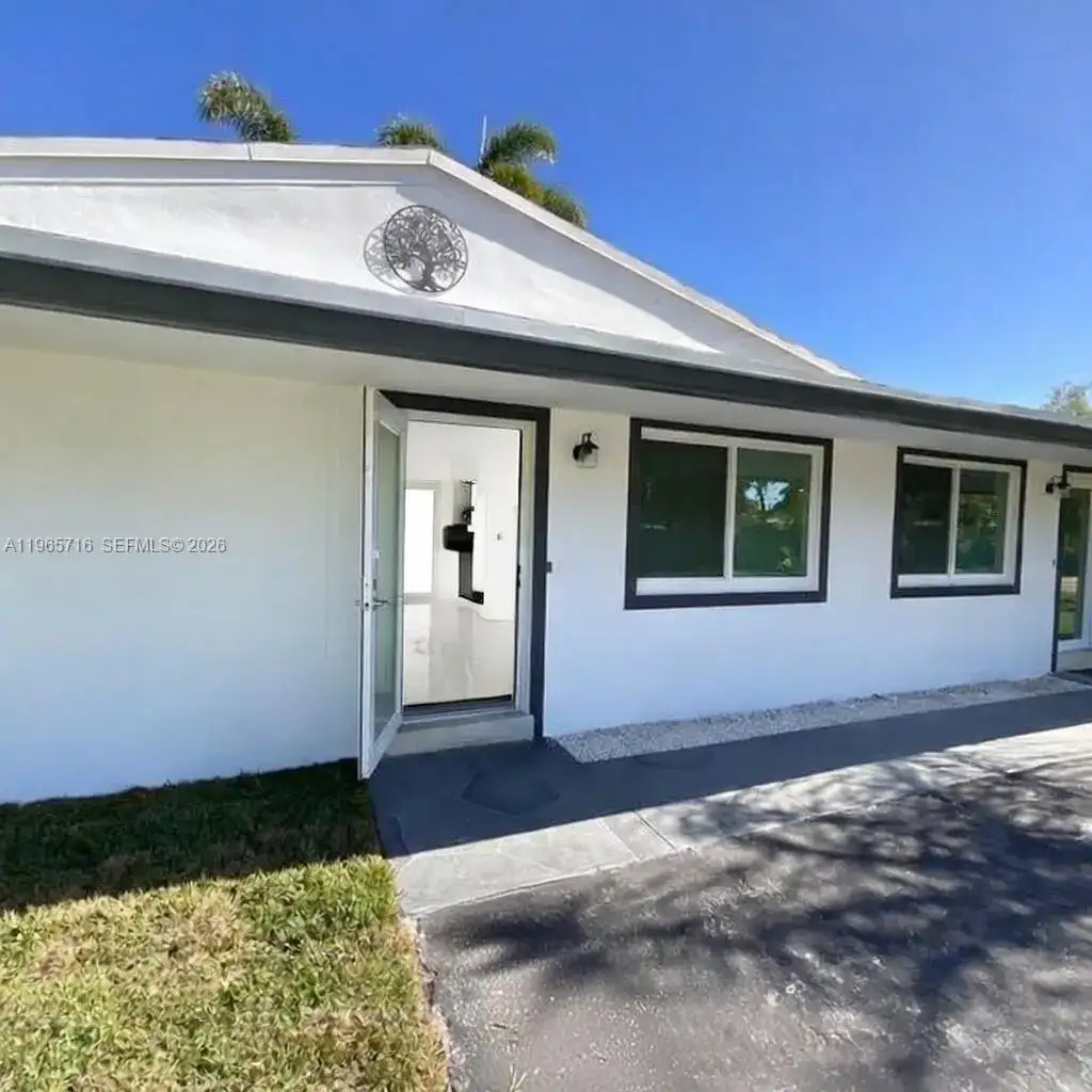 2308 NW 3rd Ave # 1, Wilton Manors FL 33311 photo 3