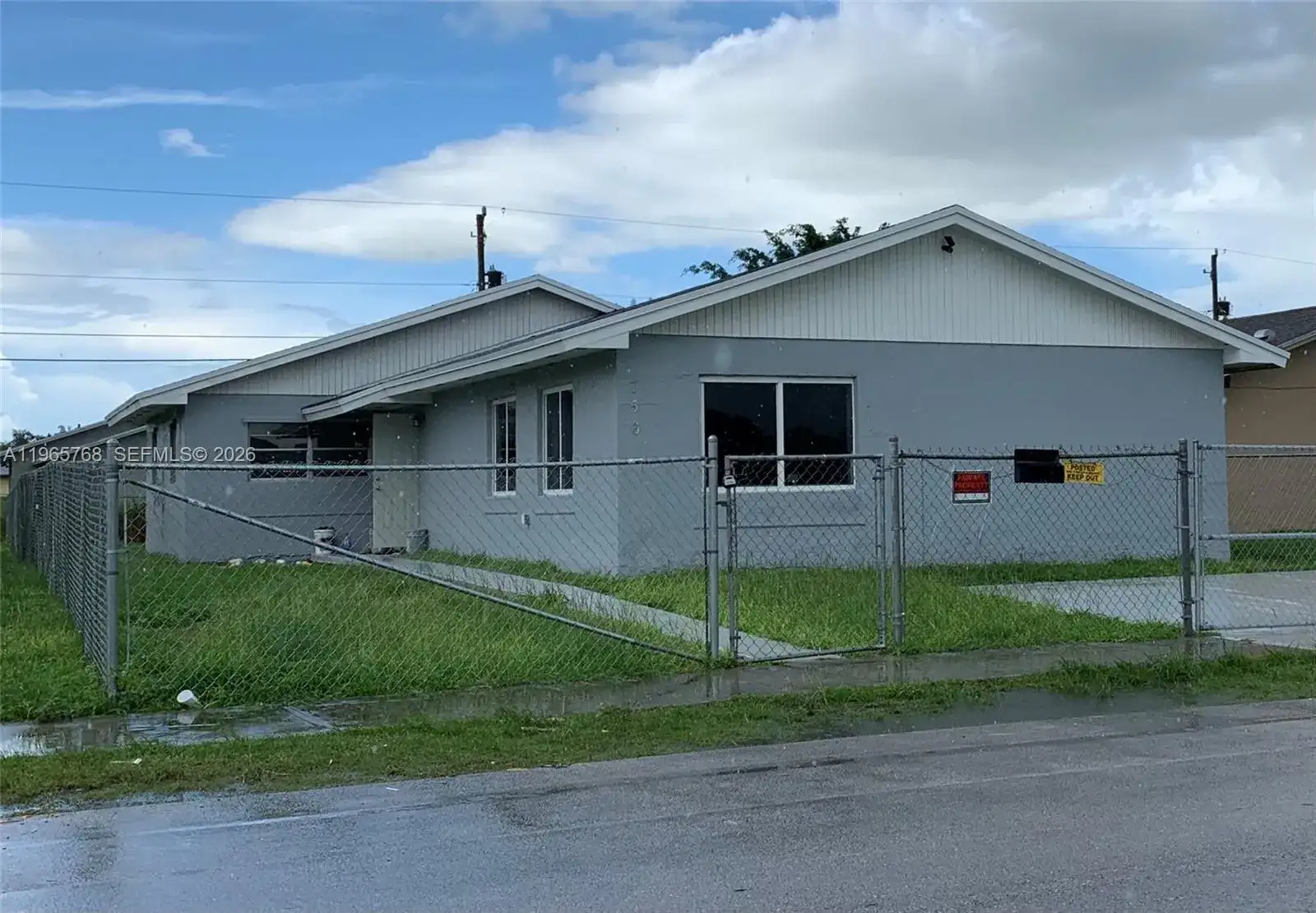 756 NW 5 St, Florida City FL 33034 photo 2