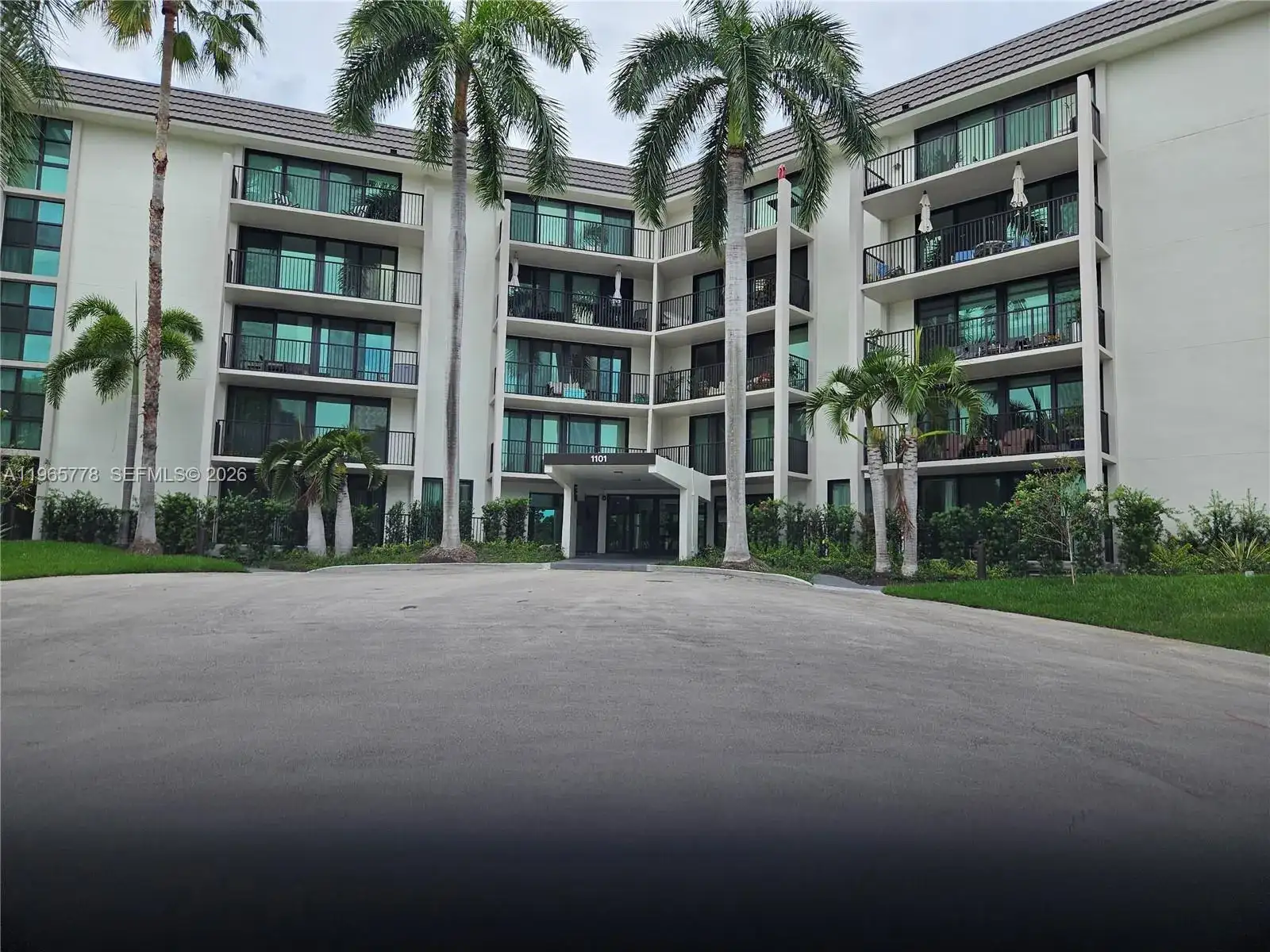 1101 River Reach Dr # 418, Fort Lauderdale FL 33315 photo 4