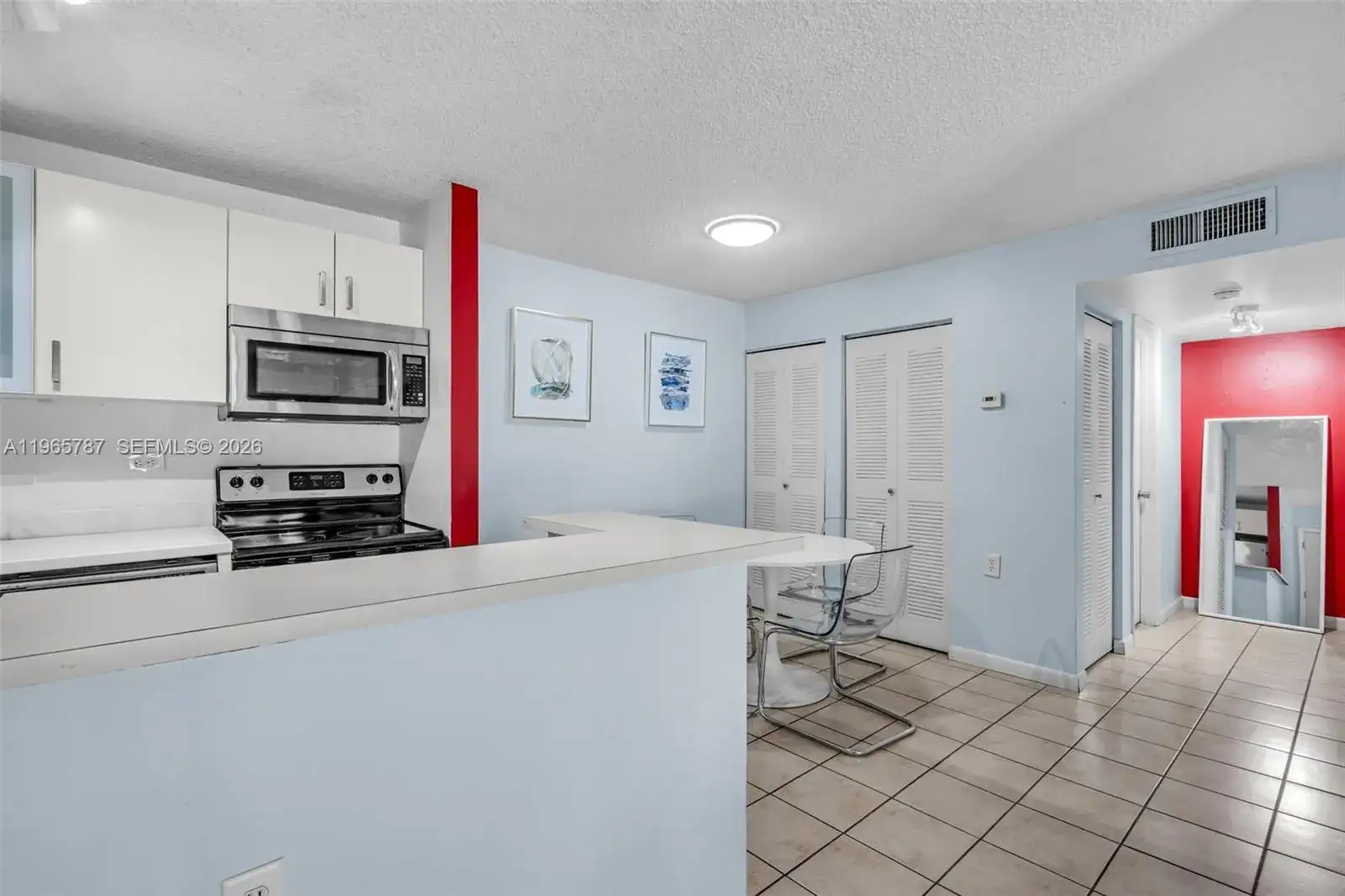 7060 NW 179th St # 210, Hialeah FL 33015 photo 4