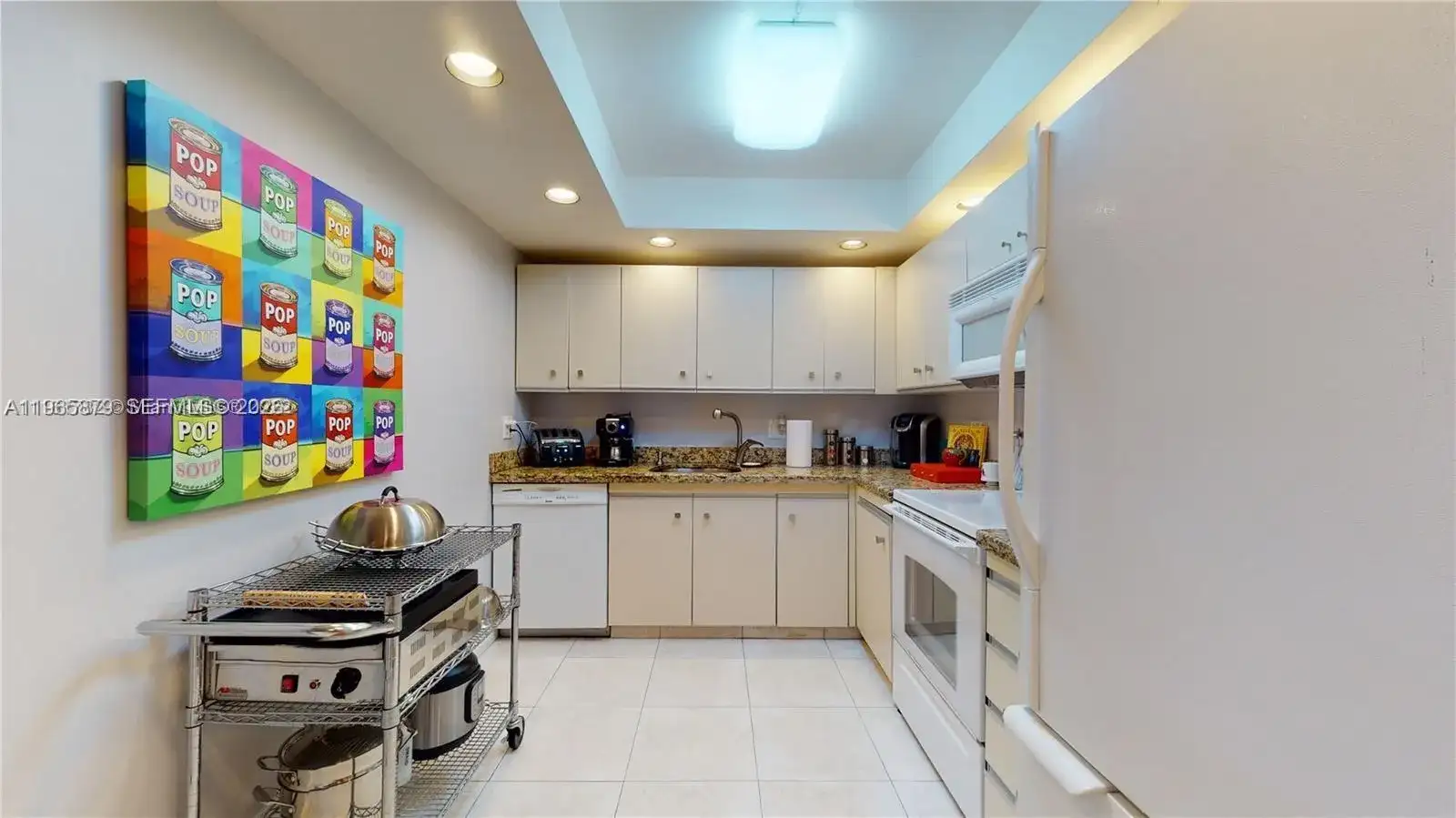 2500 PARKVIEW DR # 417, Hallandale Beach FL 33009 photo 5