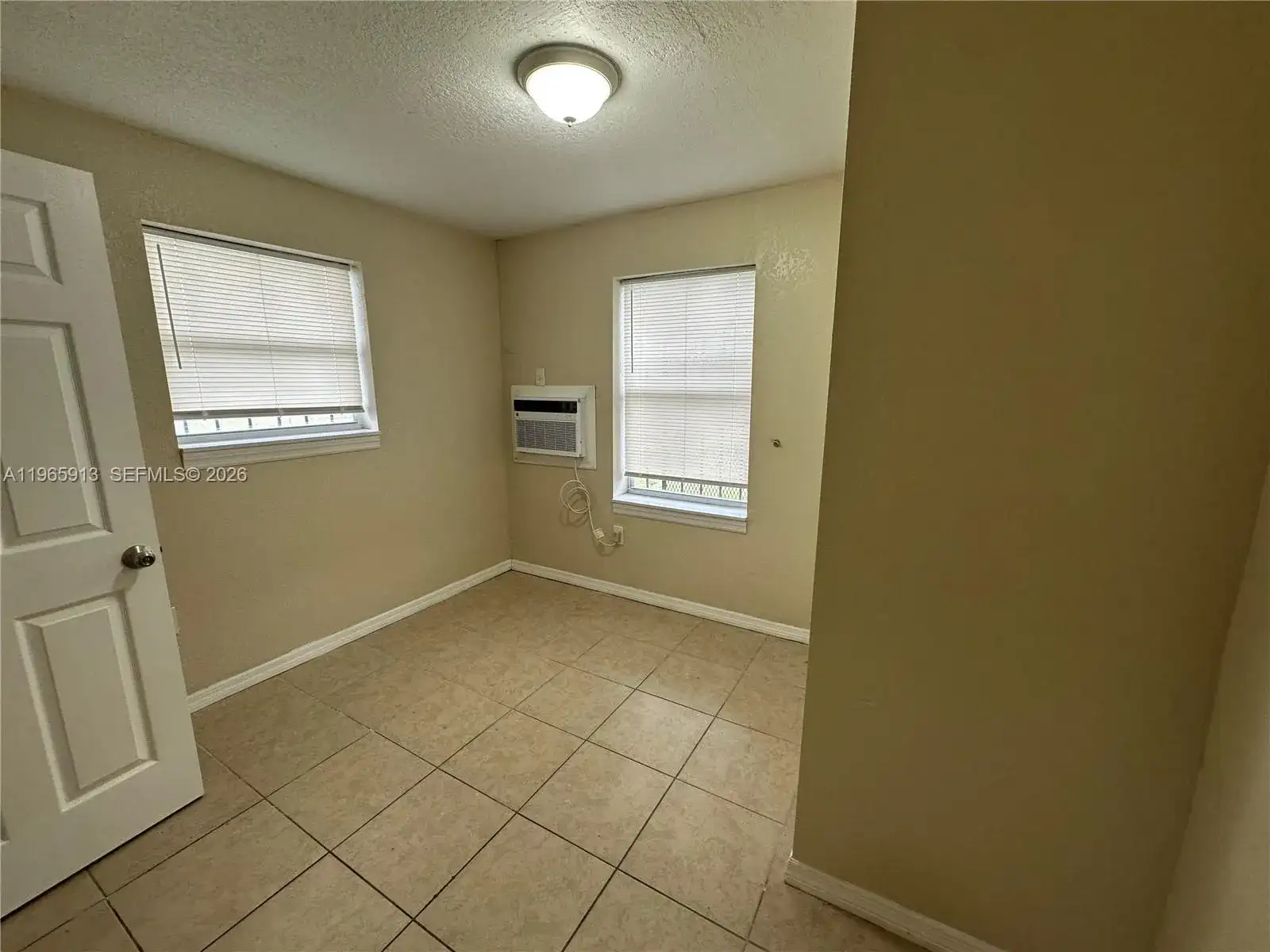 11815 SW 213th St, Miami FL 33177 photo 3
