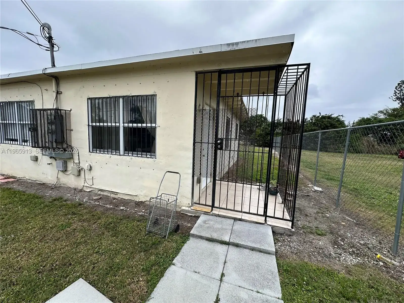 11815 SW 213th St, Miami FL 33177 photo 5