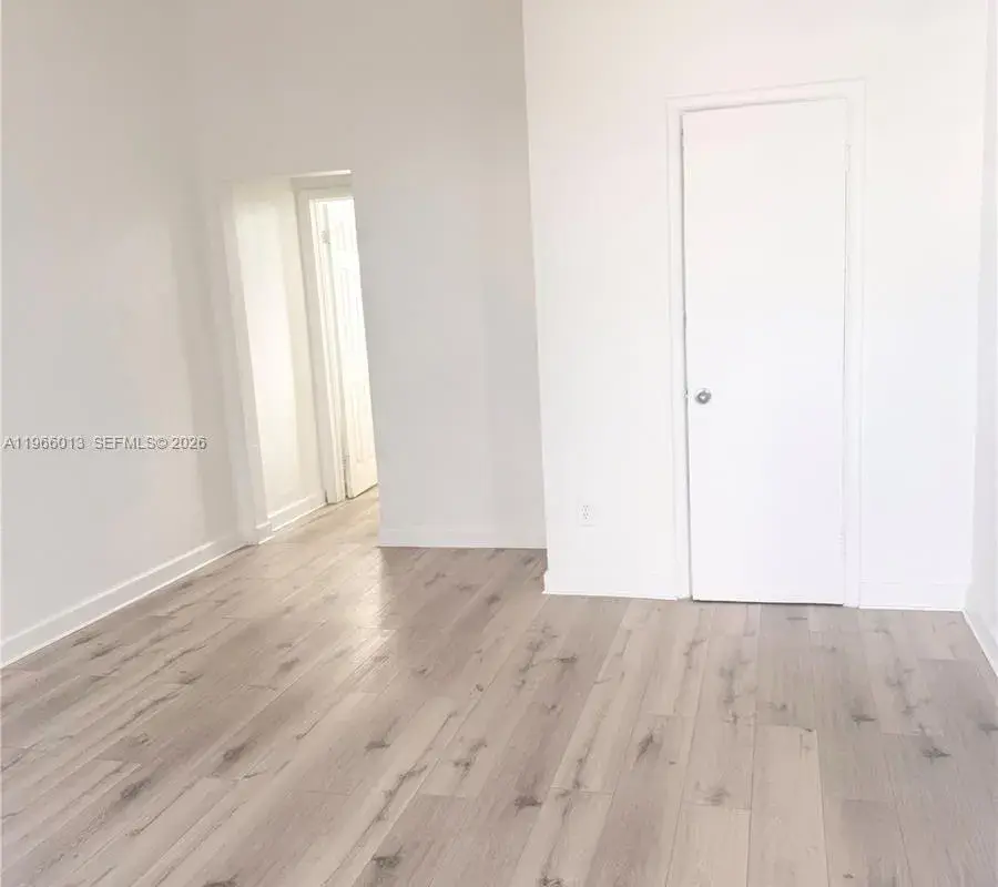 836 NW 10th St # 4, Hallandale Beach FL 33009