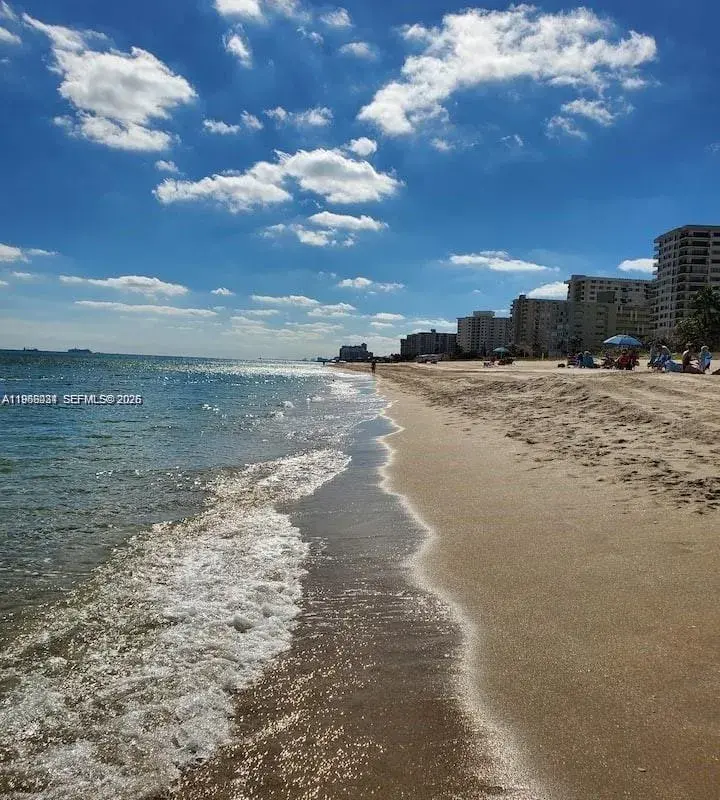 1501 S Ocean Blvd # 323, Lauderdale By The Sea FL 33062