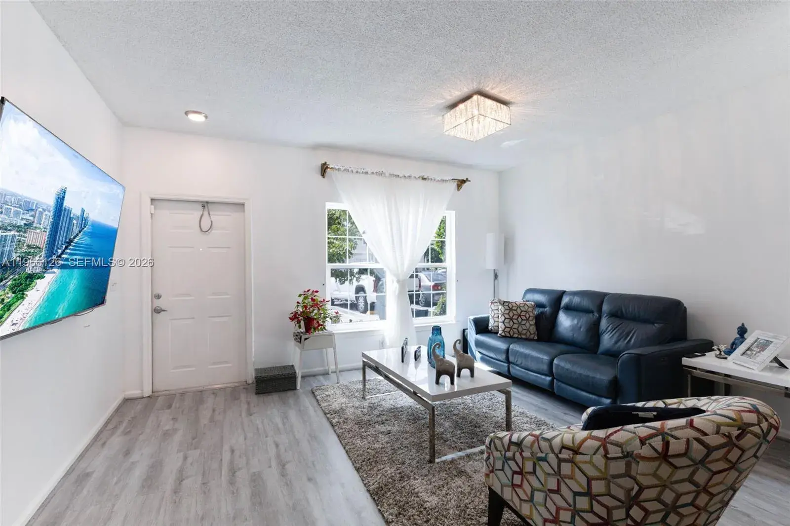 9925 NW 57th Mnr, Coral Springs FL 33076