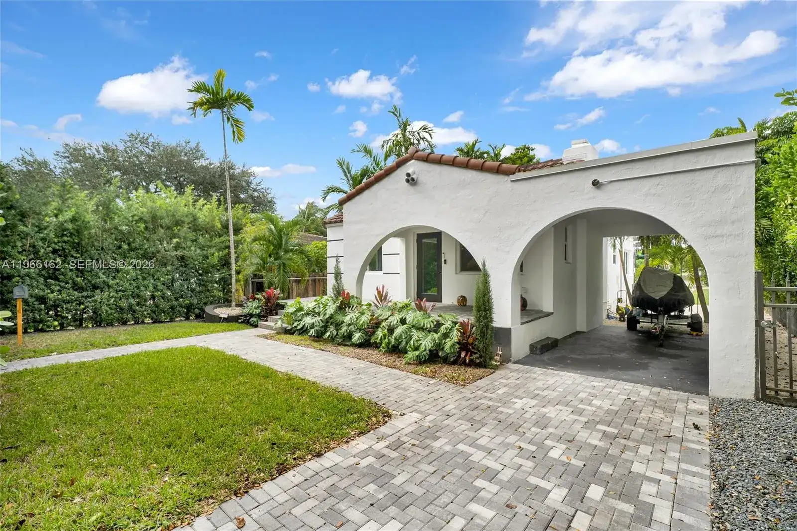 10070 N Miami Avenue, Miami Shores FL 33150 photo 2