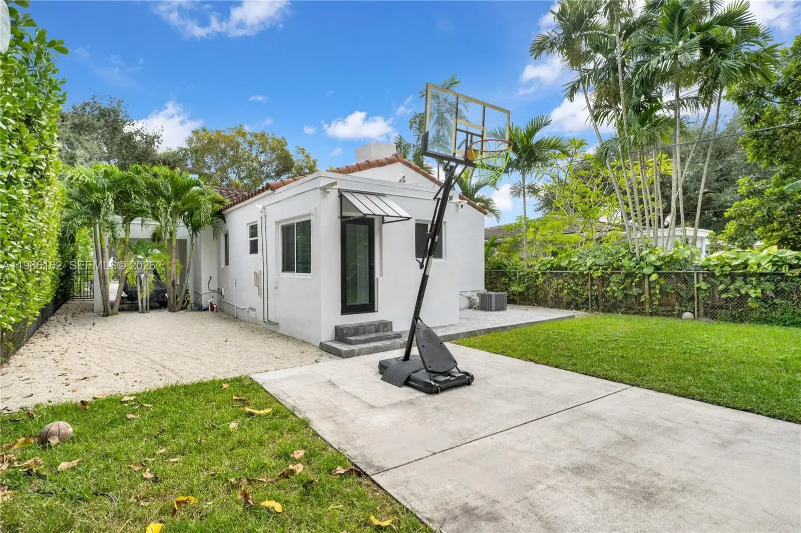 10070 N Miami Avenue, Miami Shores FL 33150 photo 4