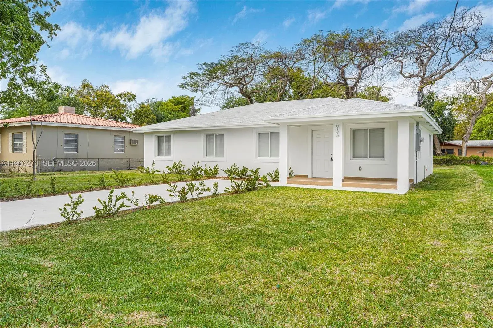 933 NW 50th St, Miami FL 33127