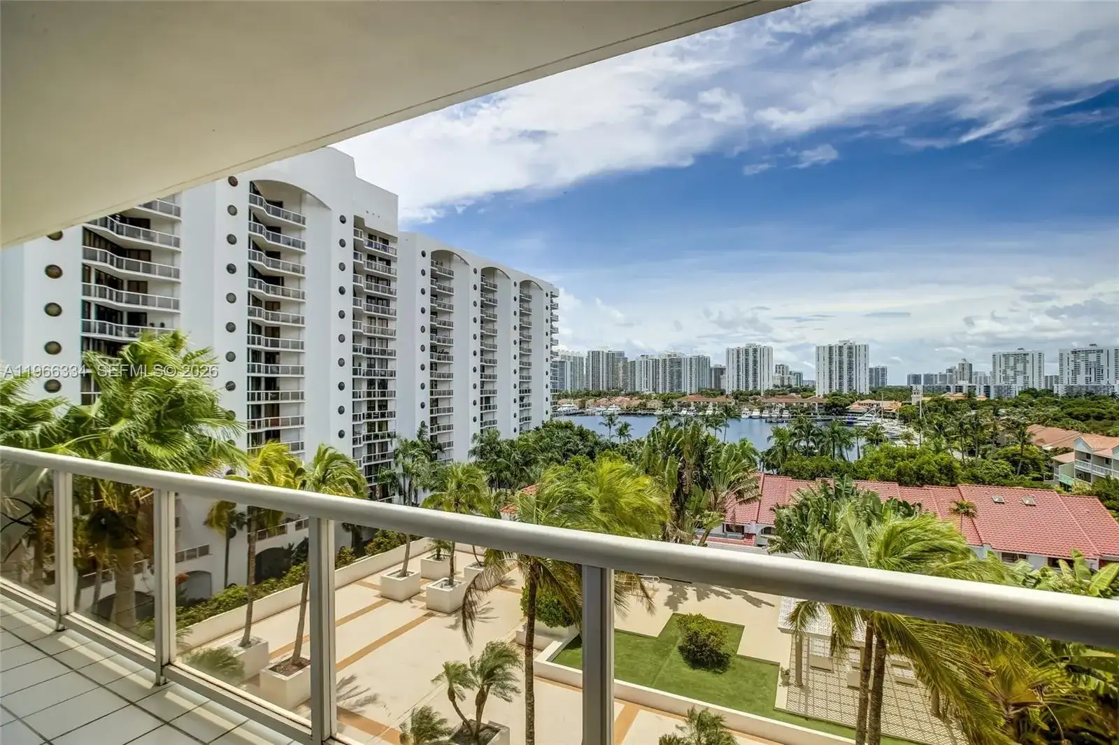 3600 Yacht Club Dr # 703, Aventura FL 33180 photo 4