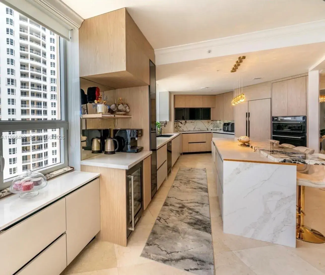 848 Brickell Key Dr # 1601, Miami FL 33131 photo 5