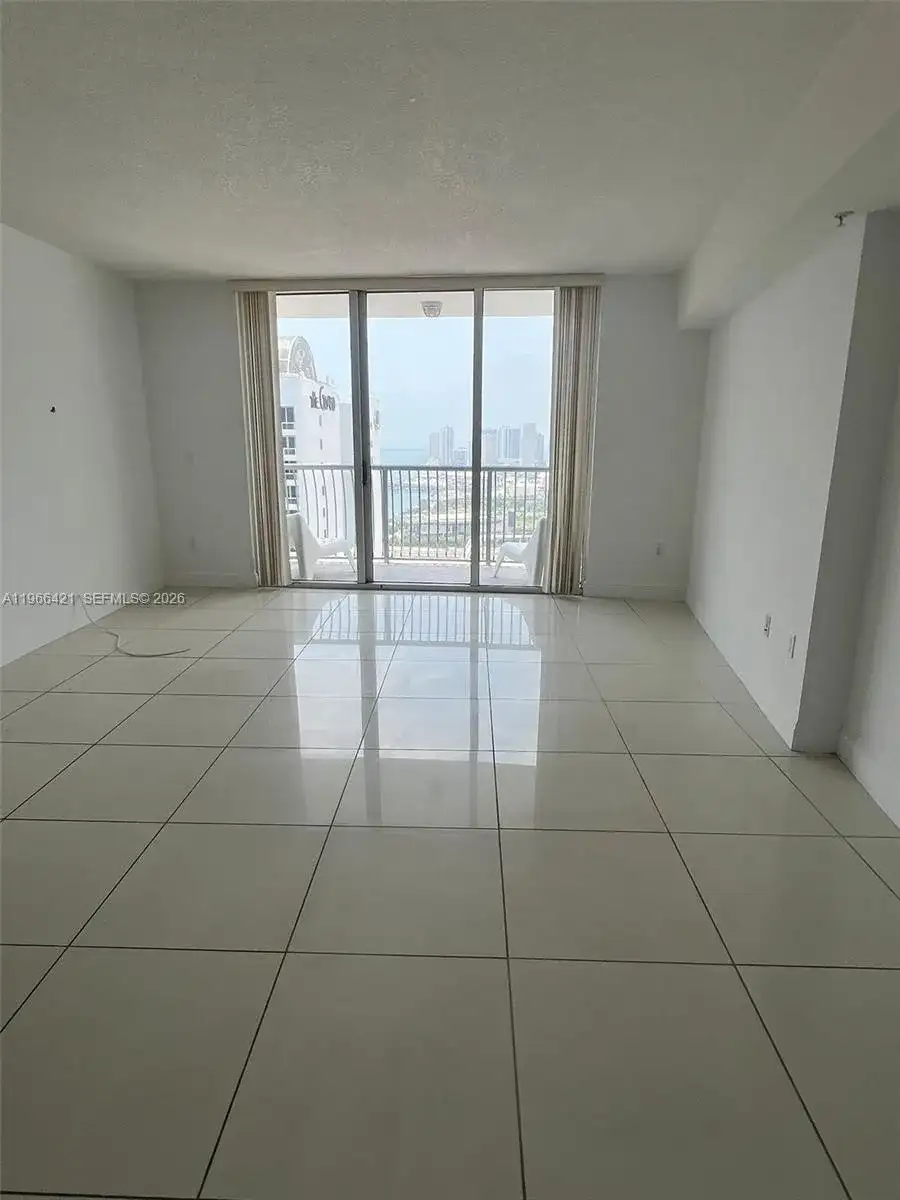 1750 N Bayshore Dr # 3808, Miami FL 33132 photo 4