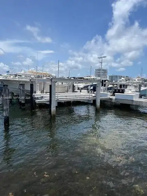 4 Grove Isle Drive, Miami FL 33133 photo 5