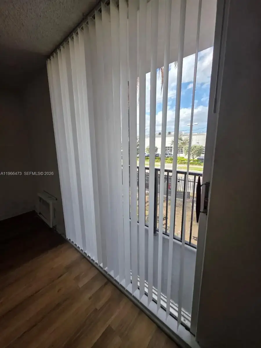 16450 NW 2nd Ave # 214, Miami FL 33169 photo 5