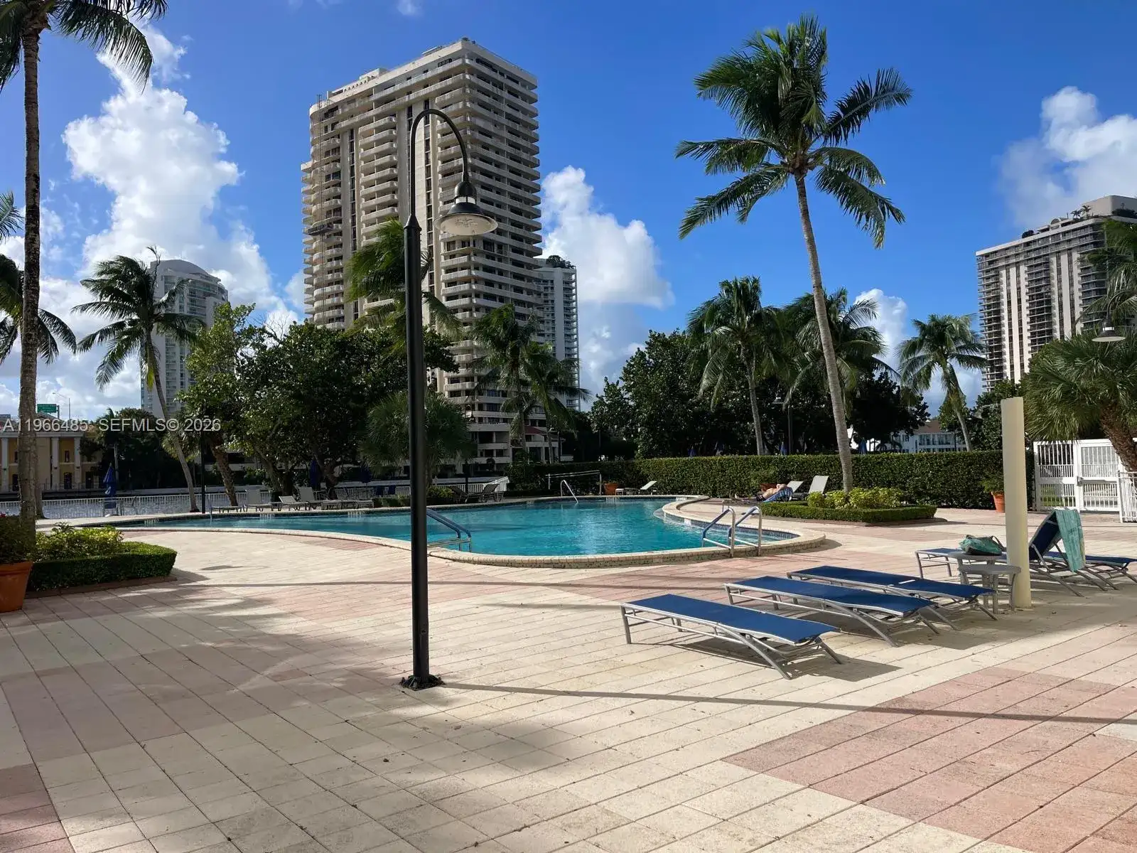 19390 Collins Ave # 123, Sunny Isles Beach FL 33160 photo 2