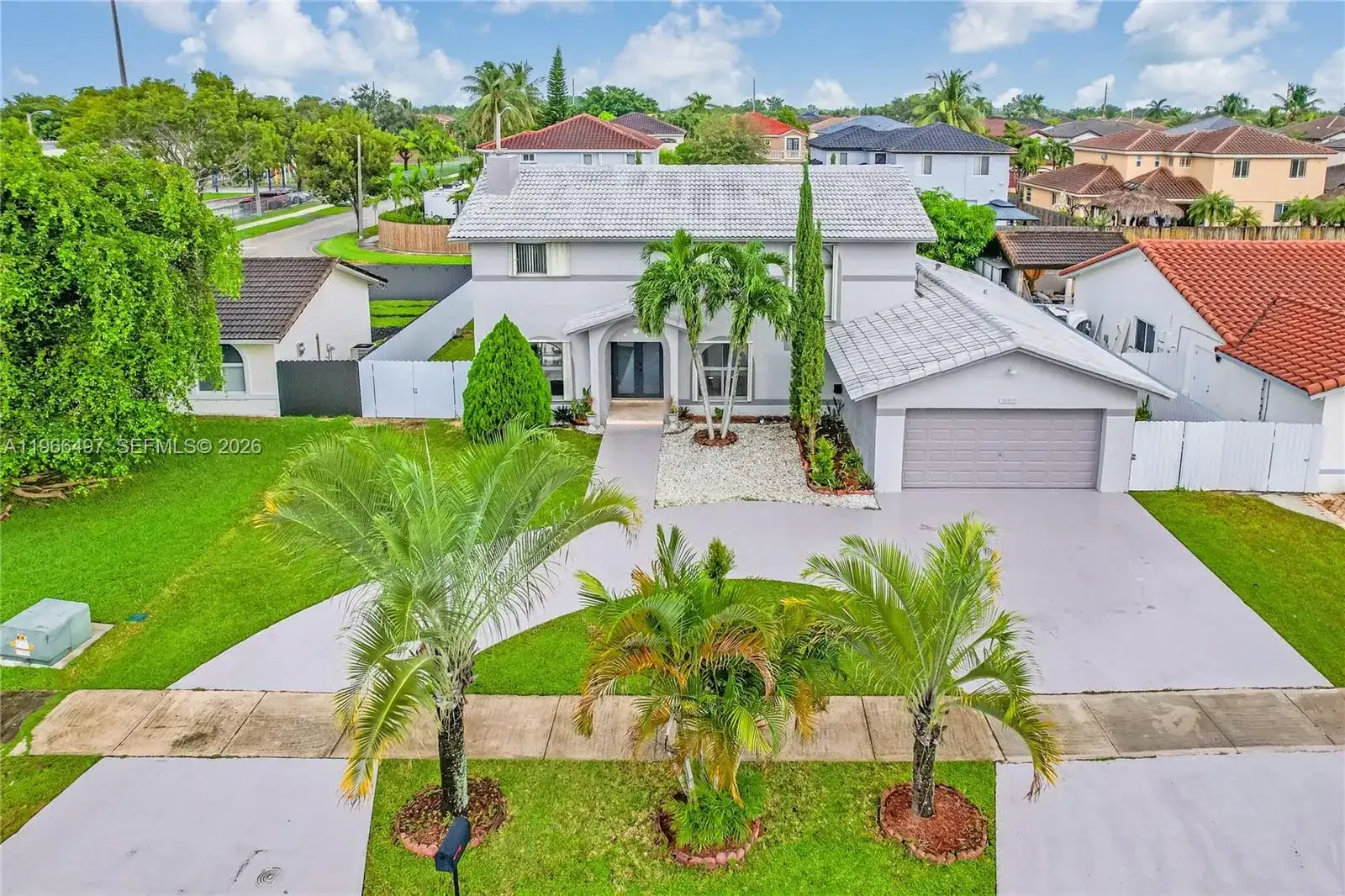 14011 SW 156th Ter, Miami FL 33177 photo 3