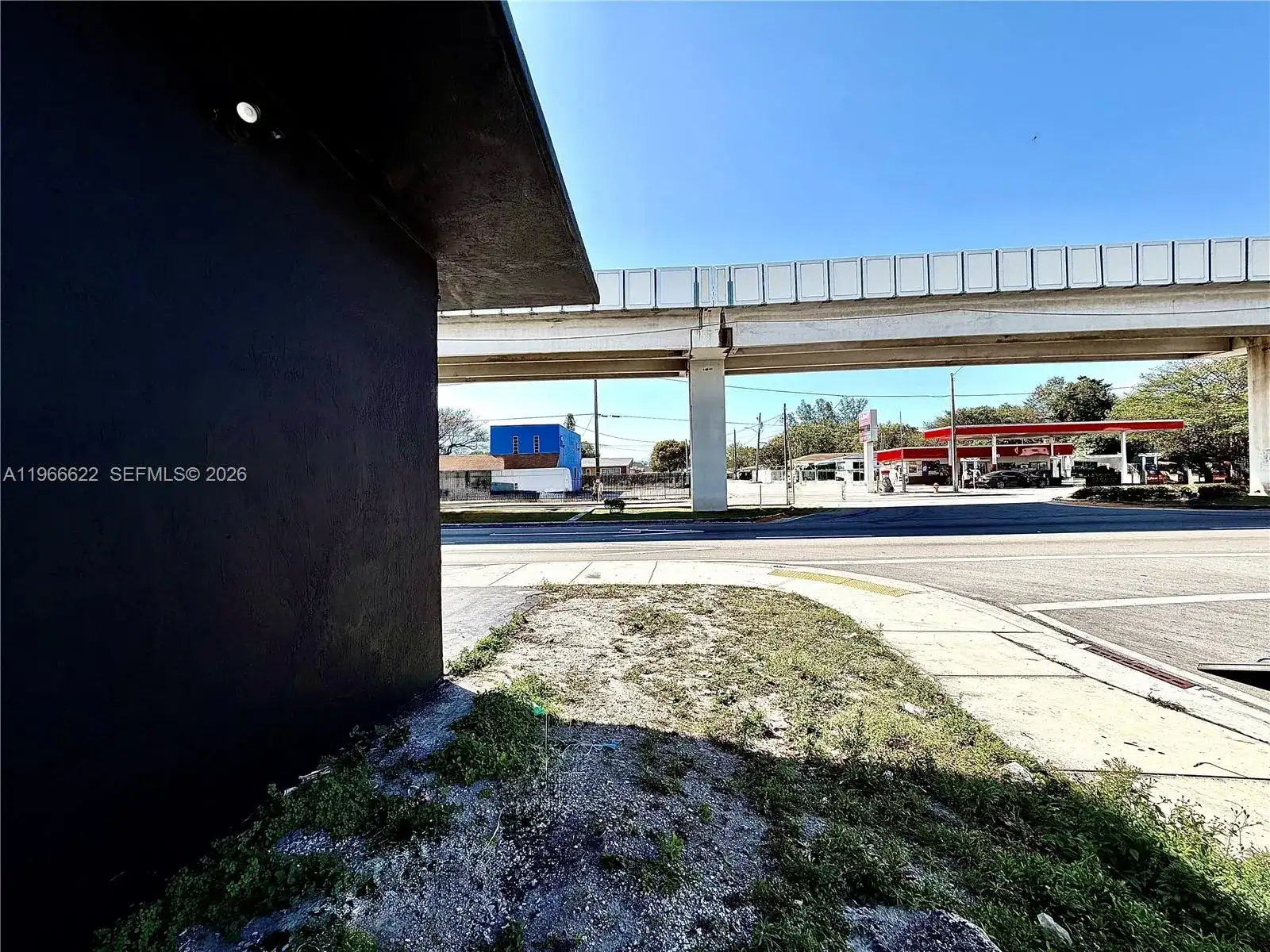 4699 NW 27th Ave, Miami FL 33142 photo 5