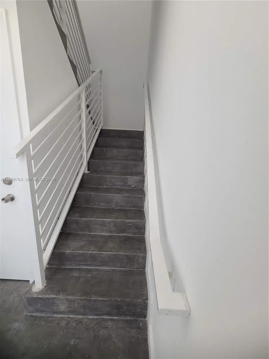 825 Michigan Ave # 7, Miami Beach FL 33139