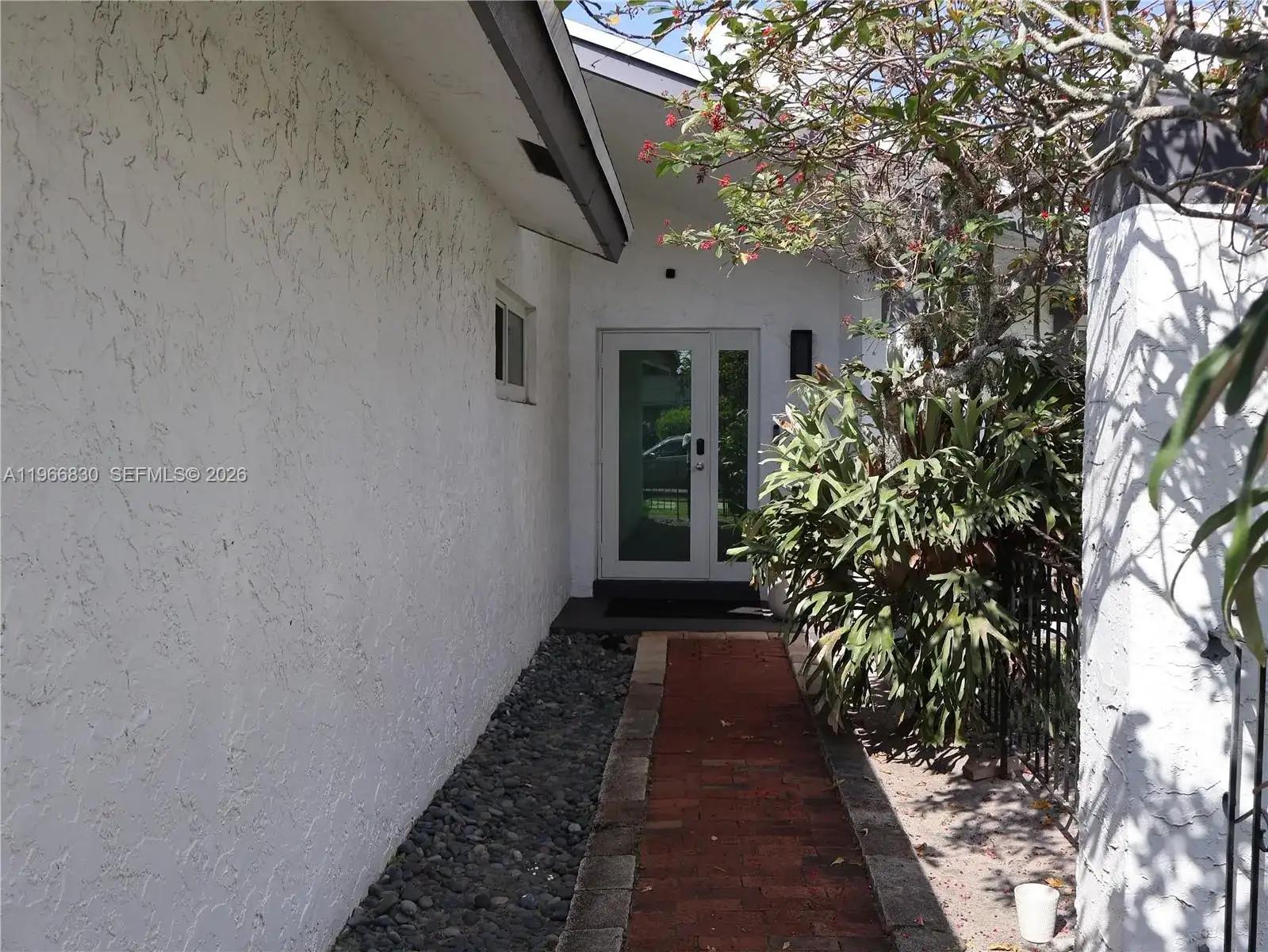 5505 SW 9th St # 0, Margate FL 33068 photo 2