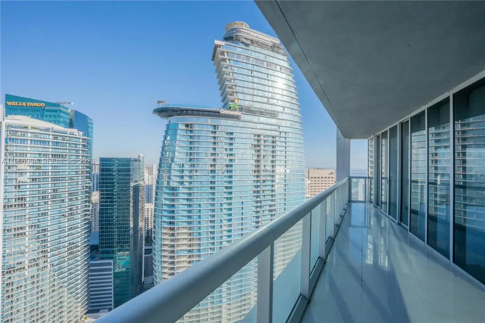 465 Brickell Ave # 4802, Miami FL 33131 photo 2