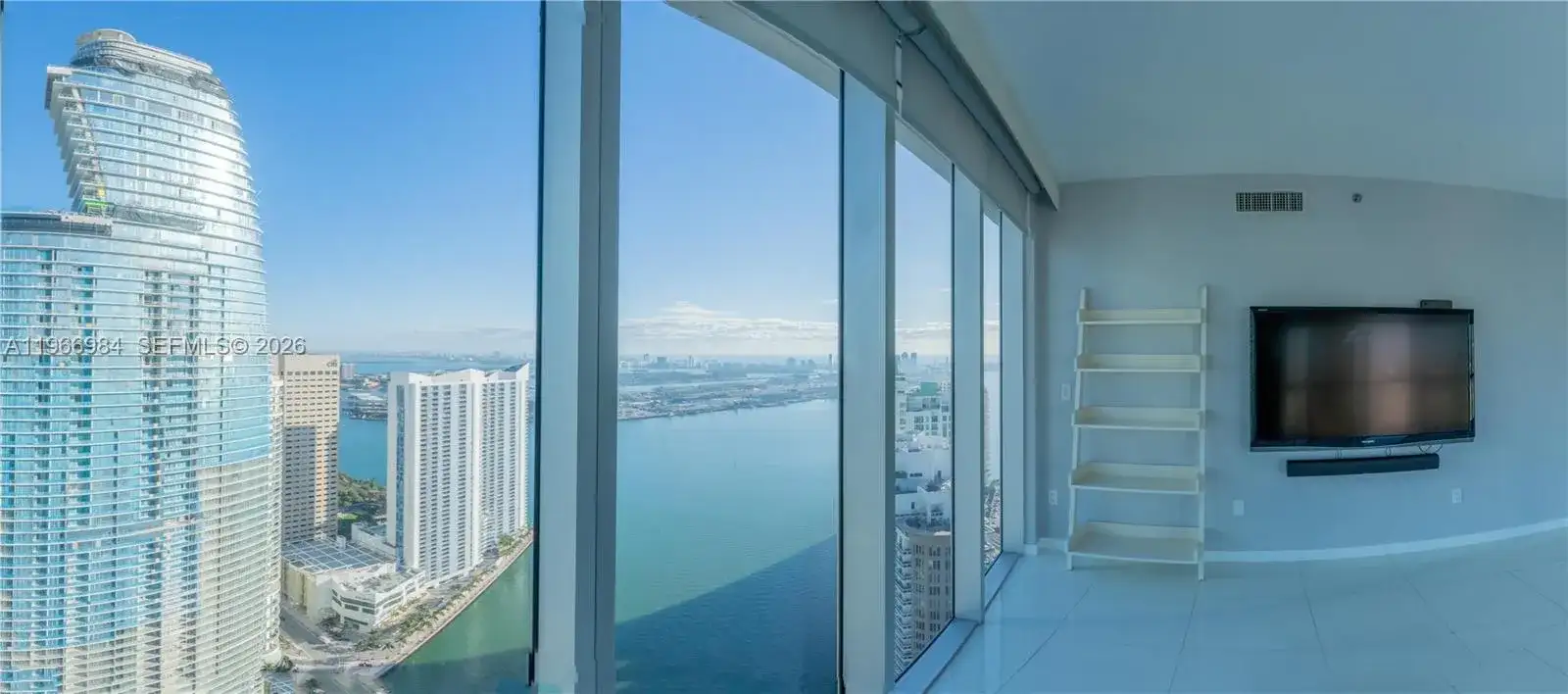 465 Brickell Ave # 4802, Miami FL 33131 photo 3