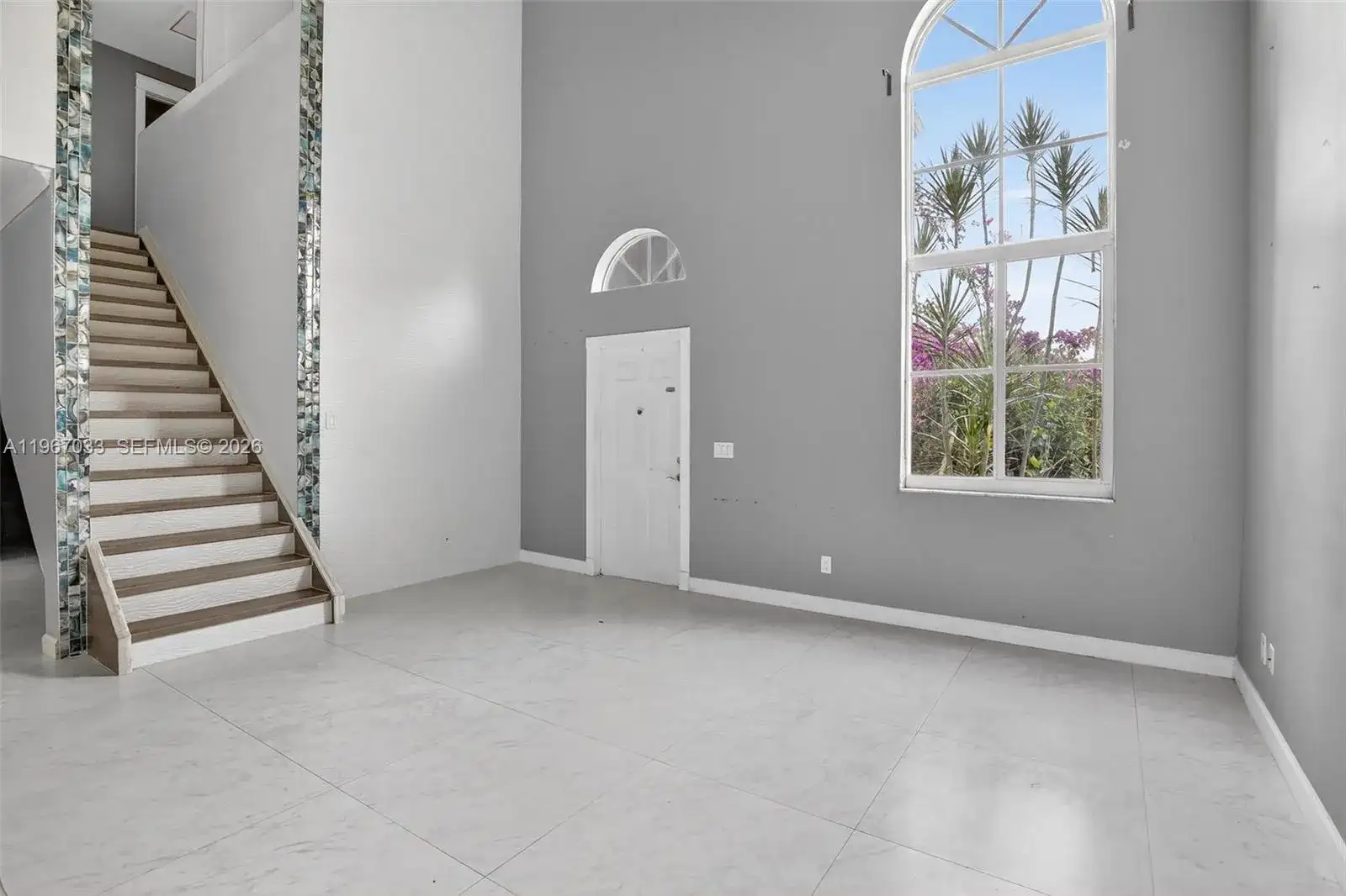10755 SW 17th Pl, Davie FL 33324 photo 4