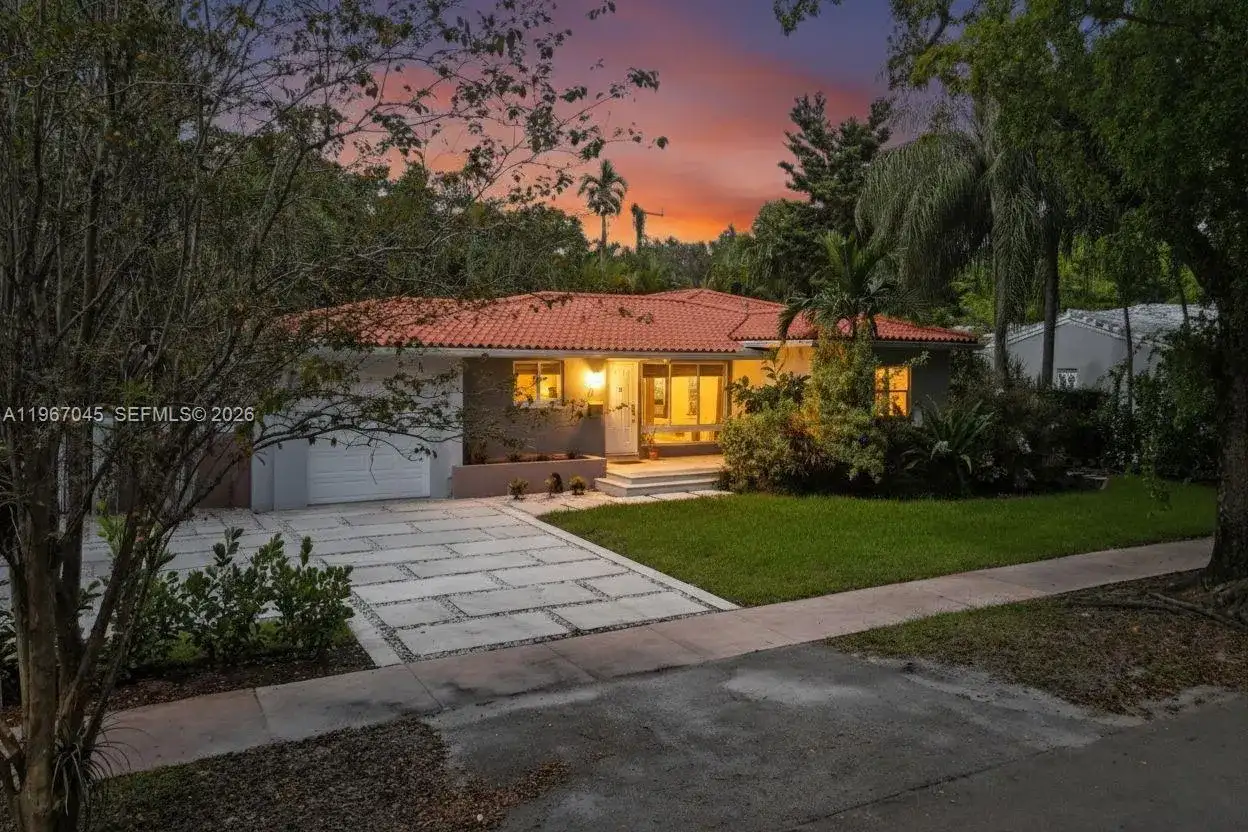 911 Mariana Ave, Coral Gables FL 33134 photo 3