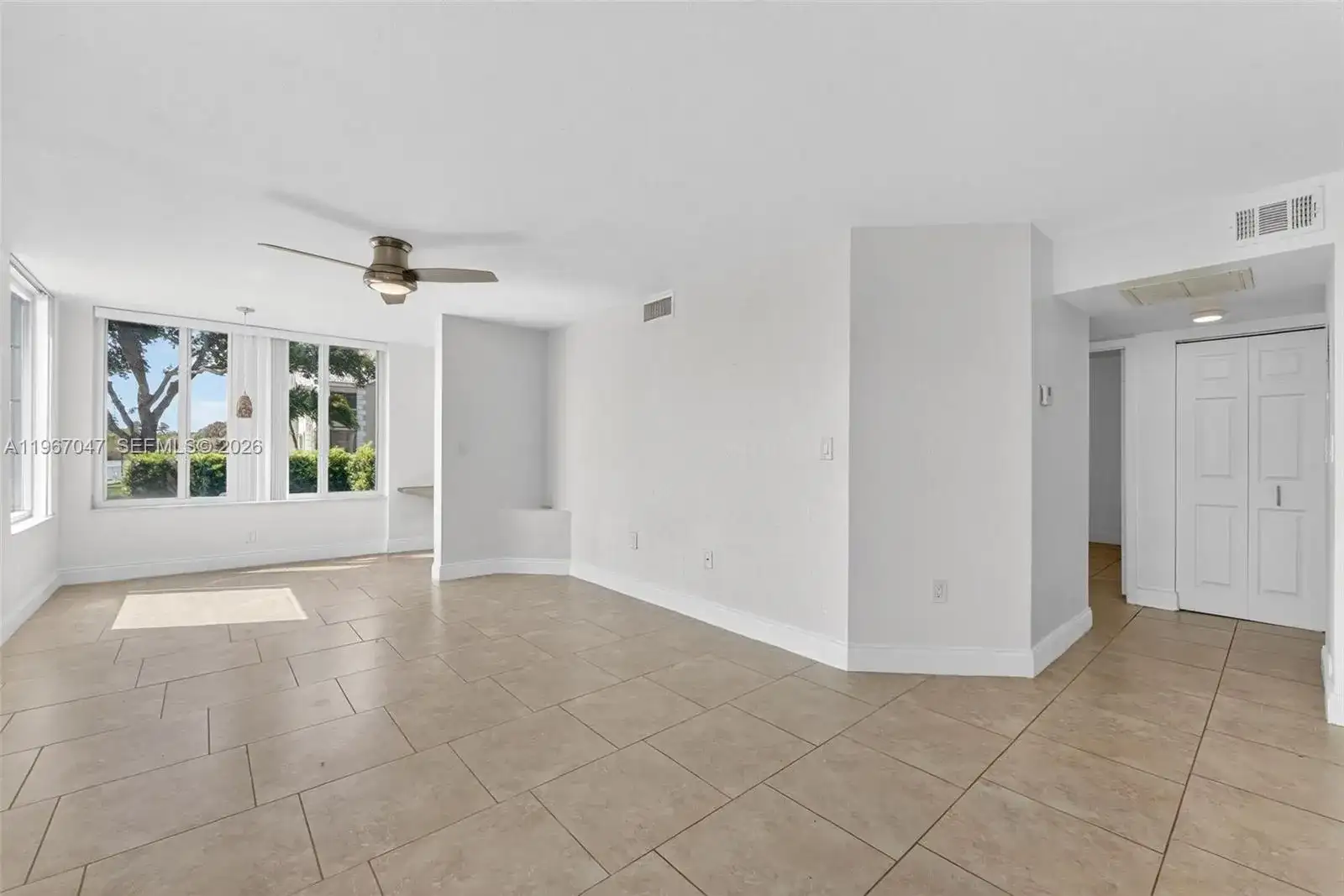2841 N Oakland Forest Dr # 110, Oakland Park FL 33309 photo 5