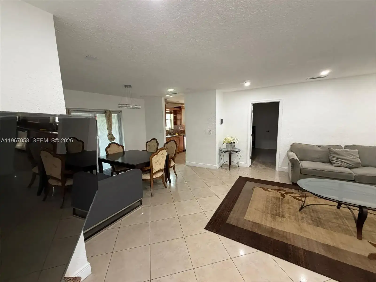 150 NE 164th St, Miami FL 33162 photo 4