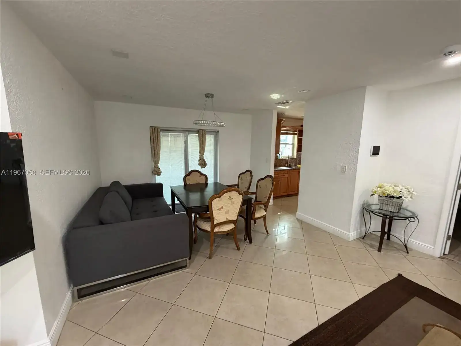 150 NE 164th St, Miami FL 33162 photo 5