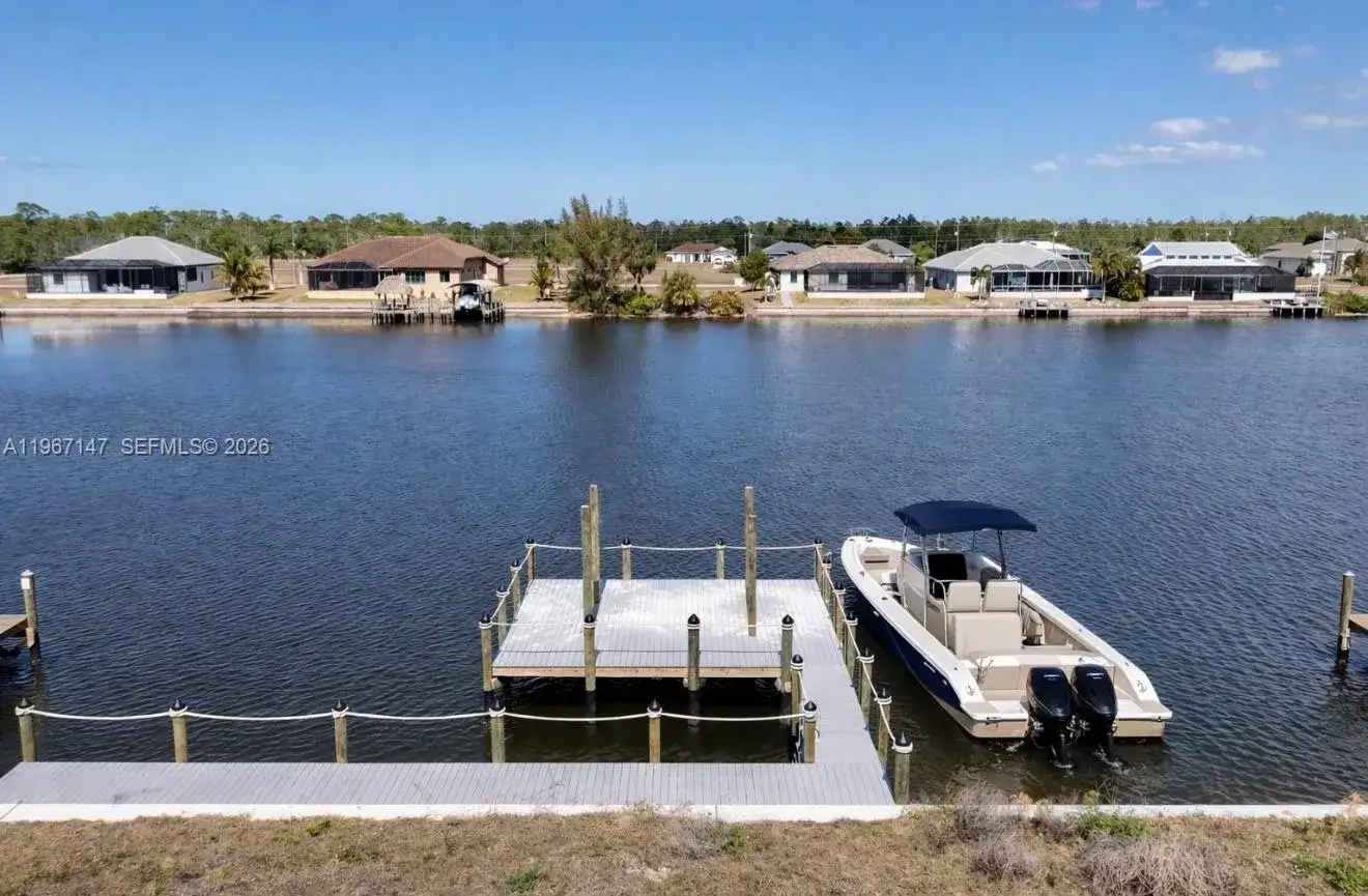 4323 NW 39th St, Cape Coral FL 33993 photo 5