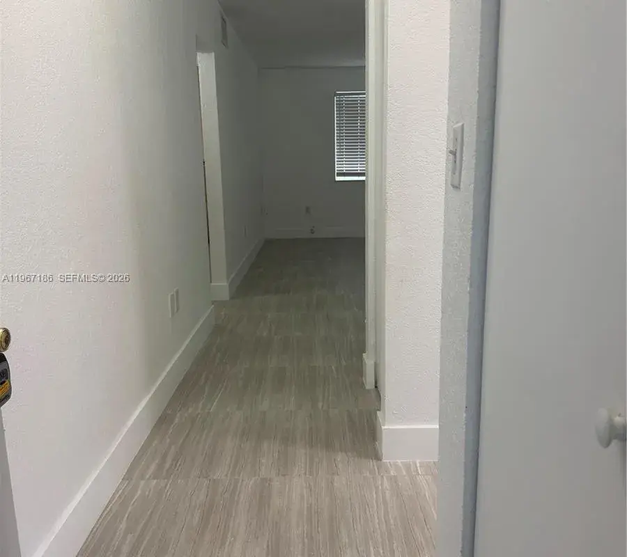 17255 SW 95th Ave # 211, Palmetto Bay FL 33157