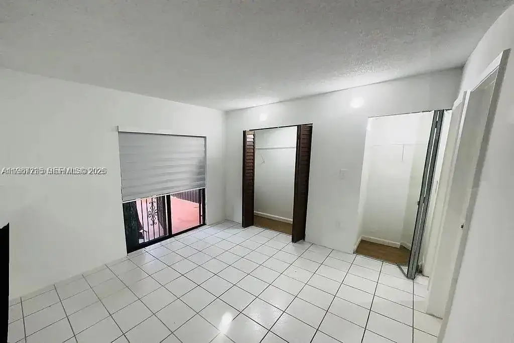 2170 W 60th St # 16205, Hialeah FL 33016 photo 4