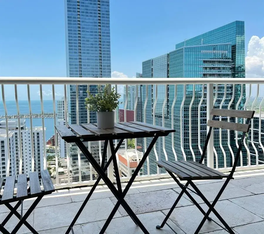 1200 Brickell Bay Dr # 4217, Miami FL 33131