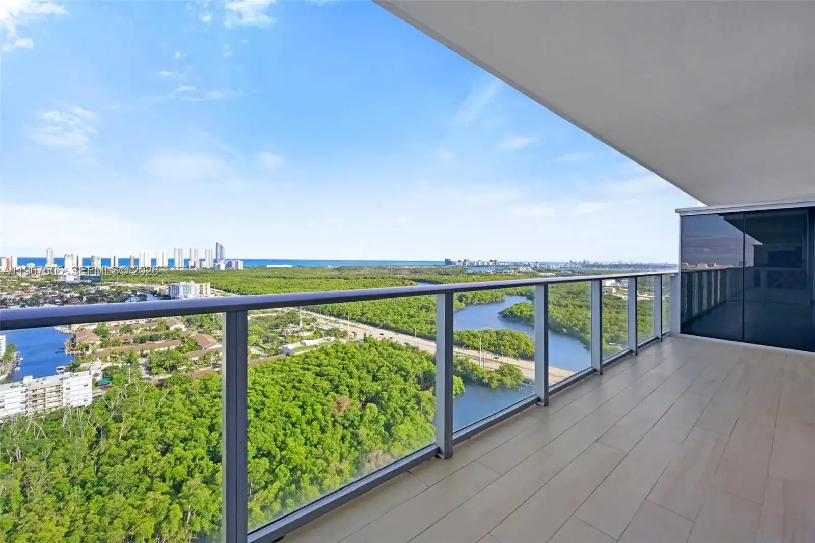 16385 Biscayne Blvd # 3020, North Miami Beach FL 33160