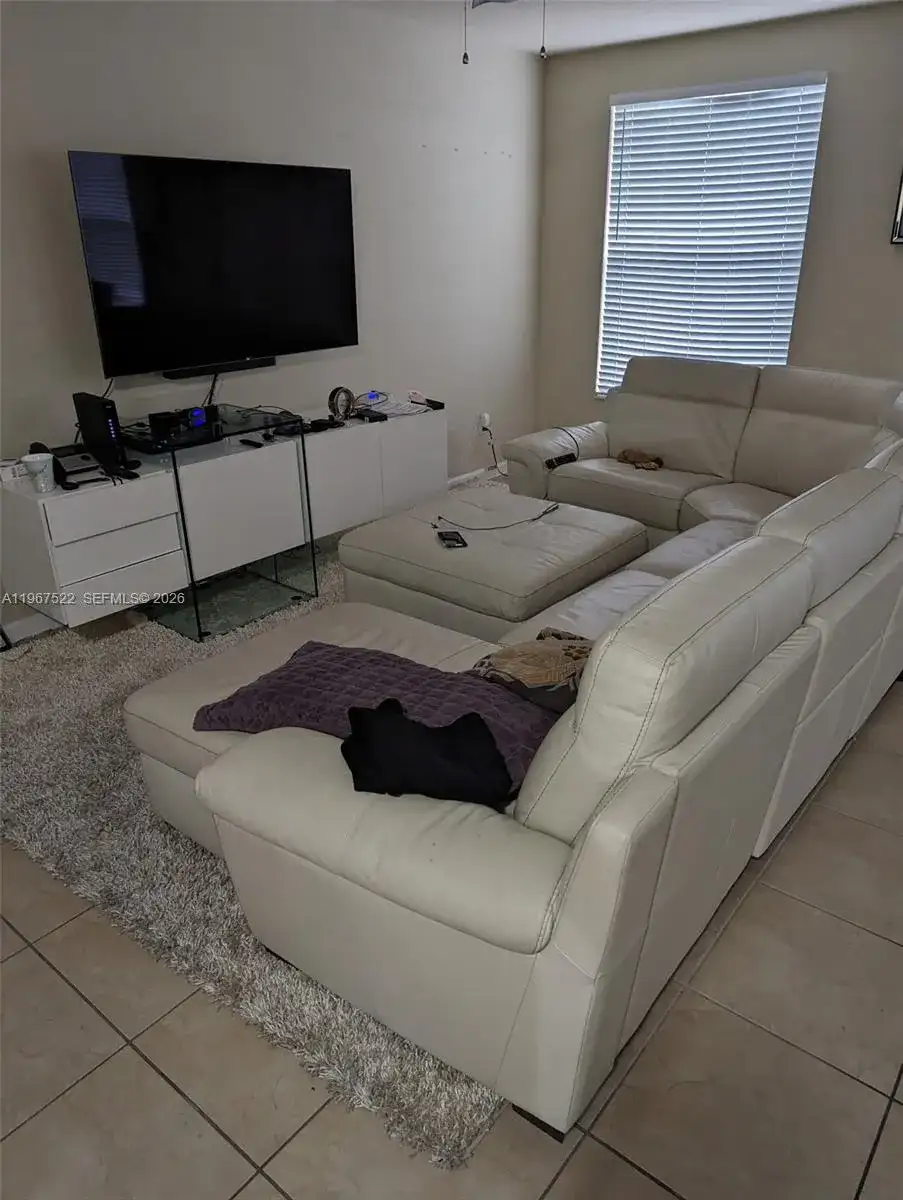 4656 Monarch Way, Coconut Creek FL 33073 photo 4